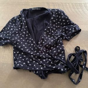 Brandy Melville Top